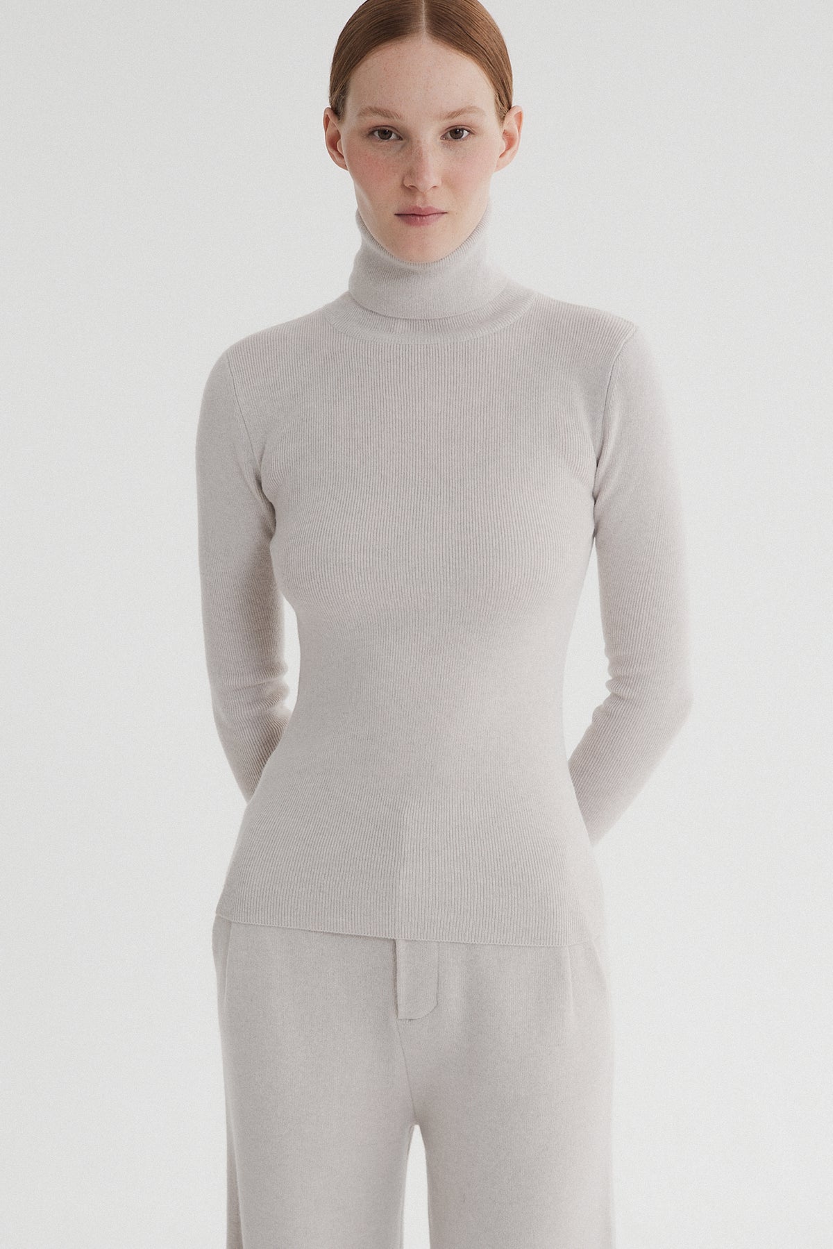 Chiara Turtleneck Moon