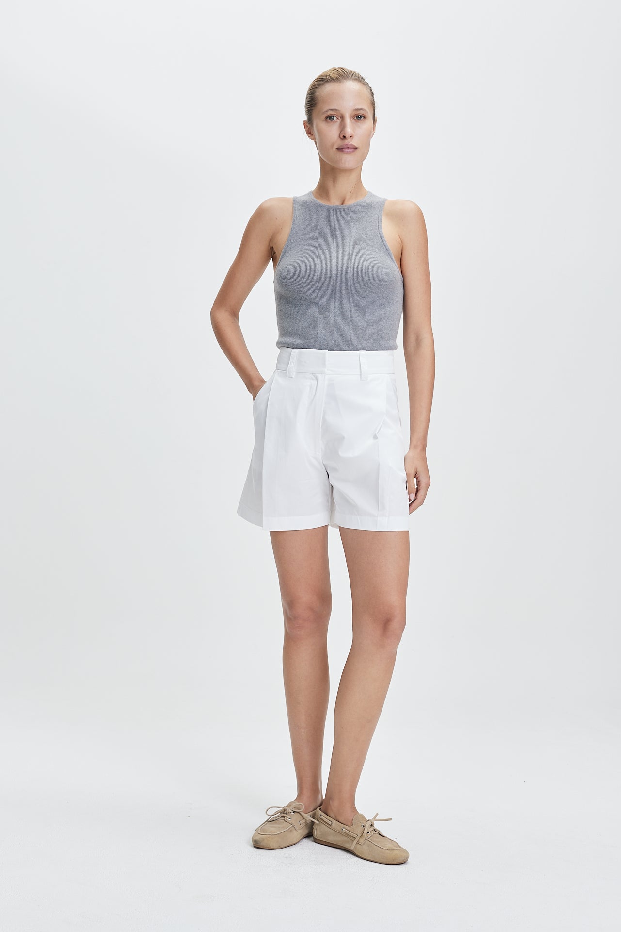 Cotton Pleat Shorts White