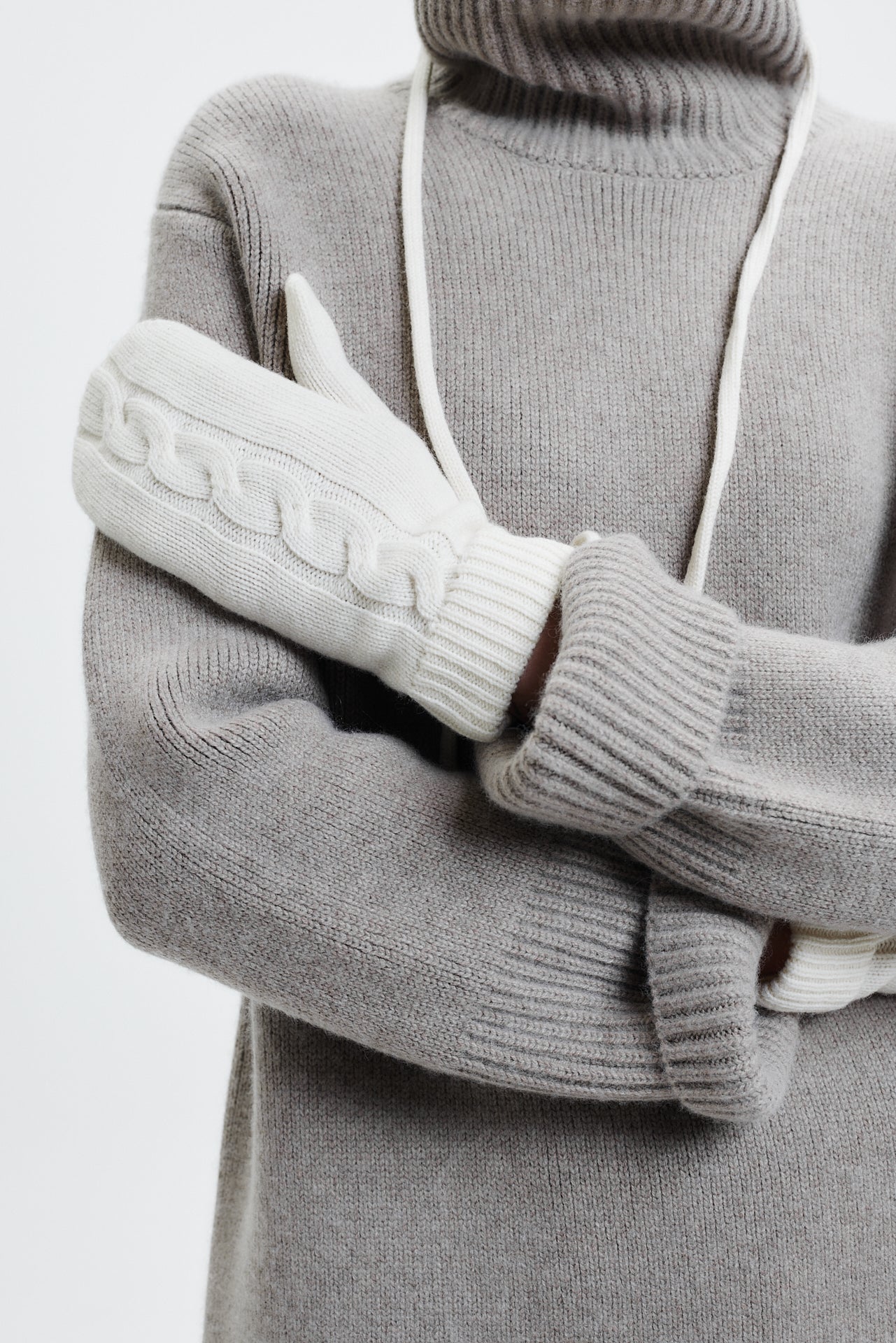Cashmere Mittens Cable Knit Off-White 