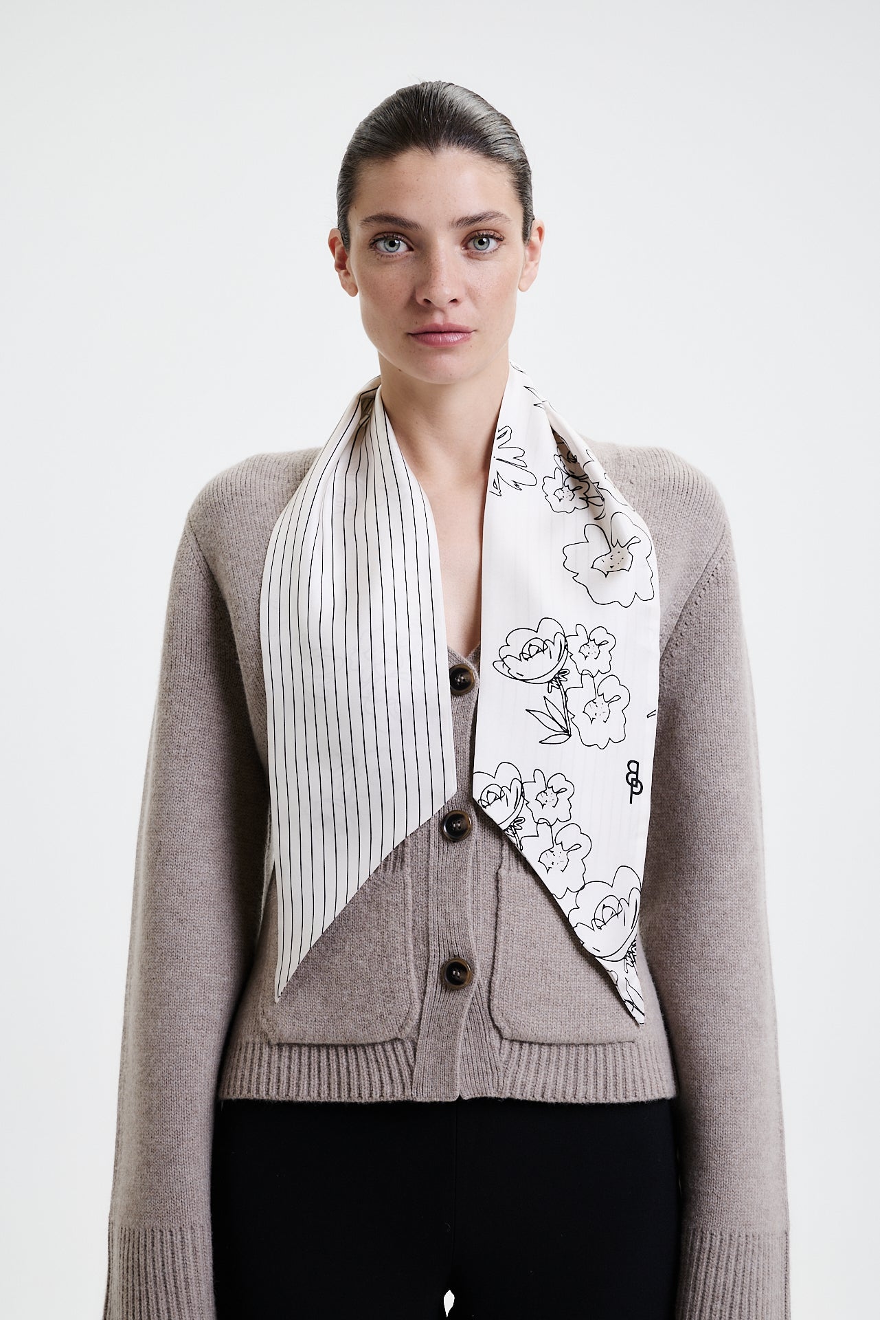 Seidenbandeau Pin Flowers Off-White