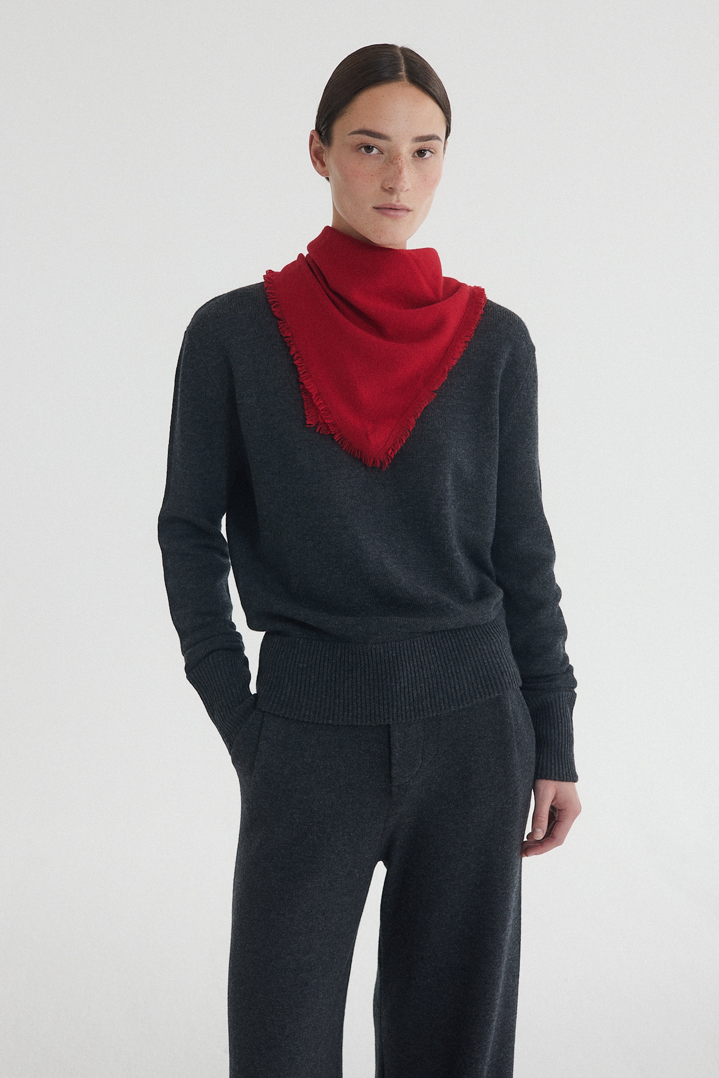 Noa 50 Bandana Dull Red