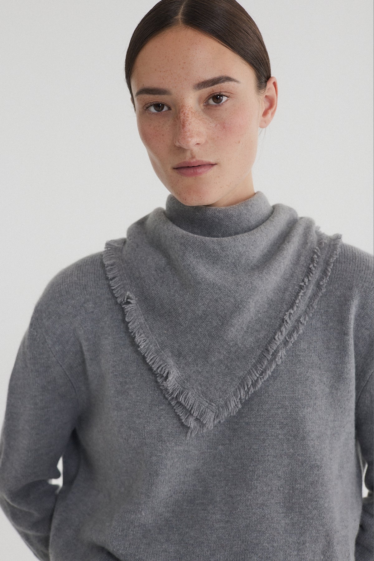 Noa 50 Bandana Grey