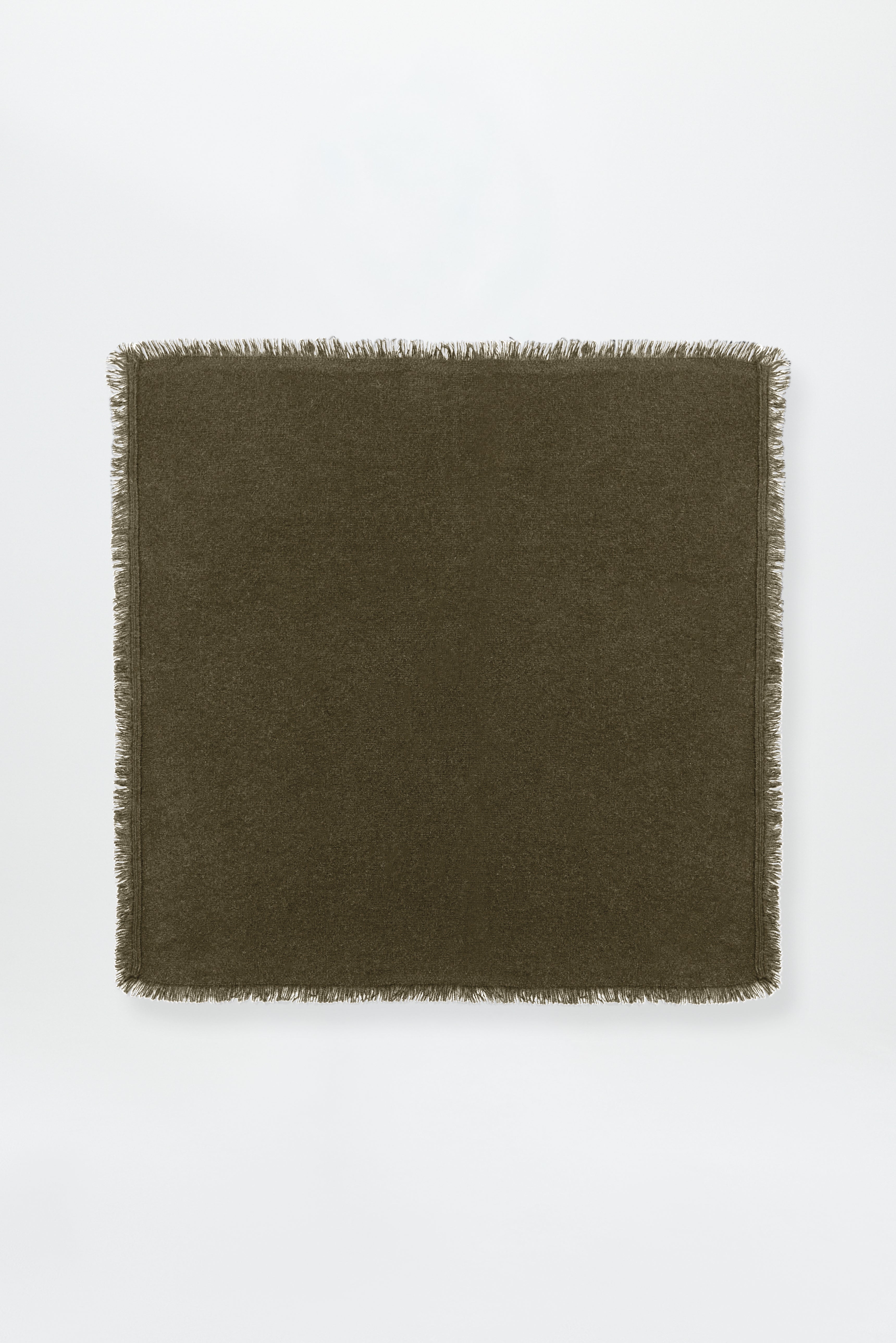 Noa 50 Bandana Pine Green