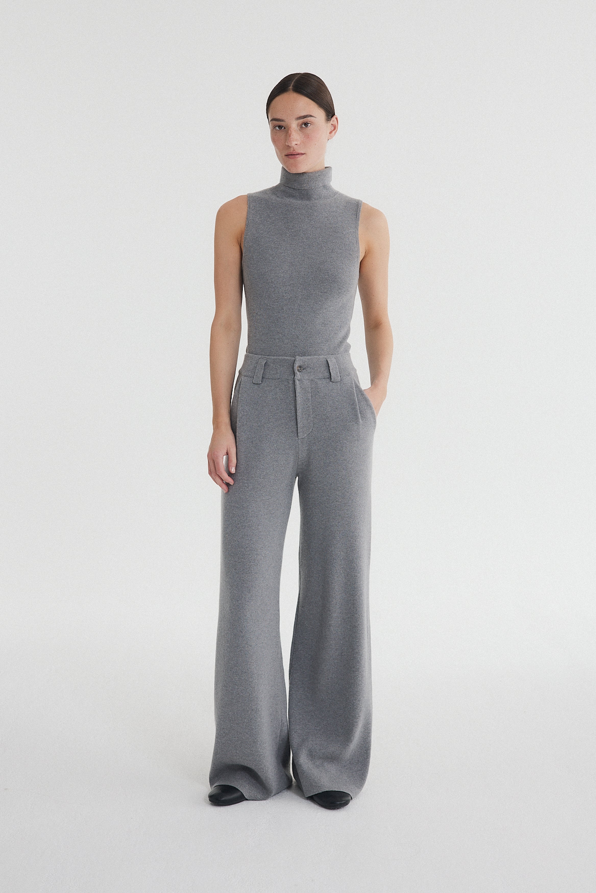 Nola Pants Grey