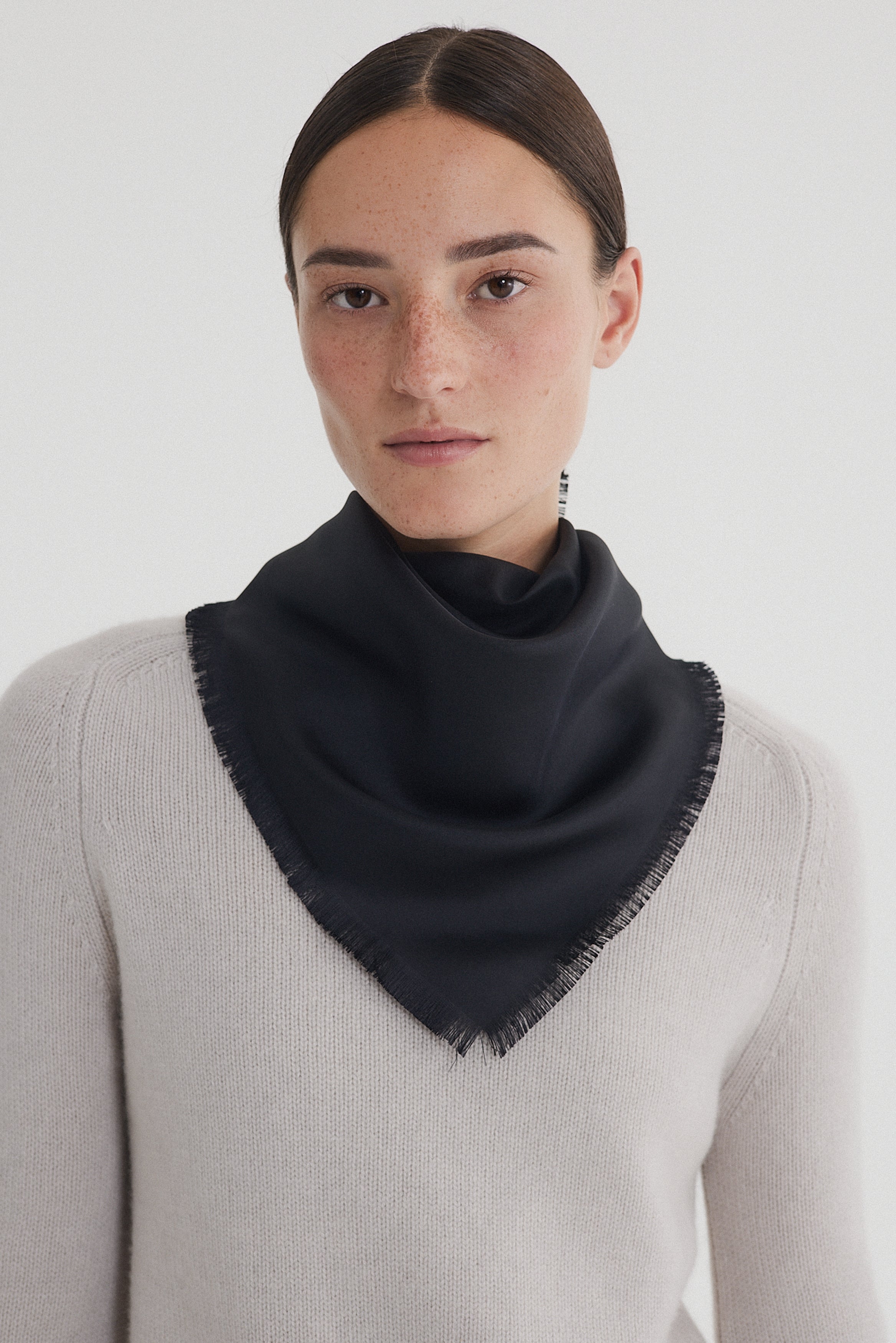 Pure Scarf 70 Black