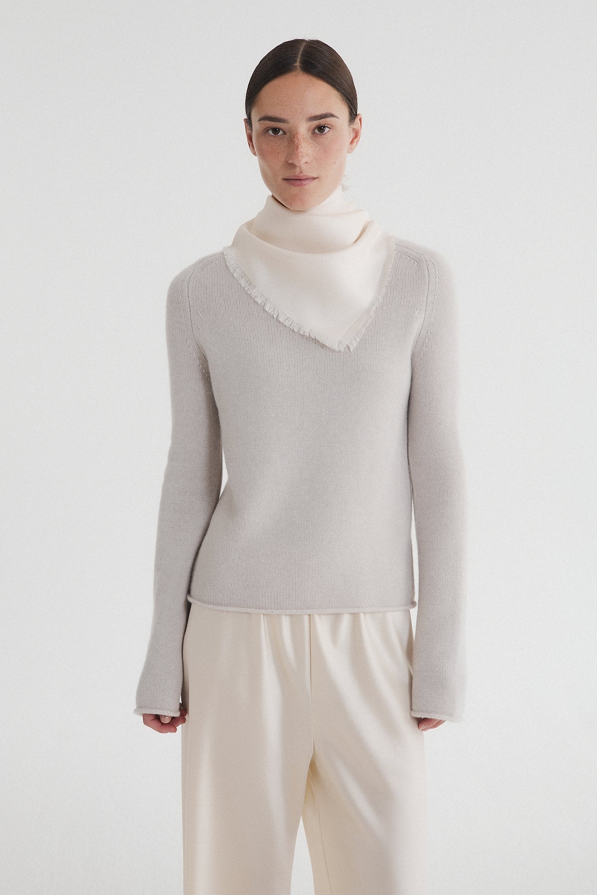 Pure Scarf 70 Cream
