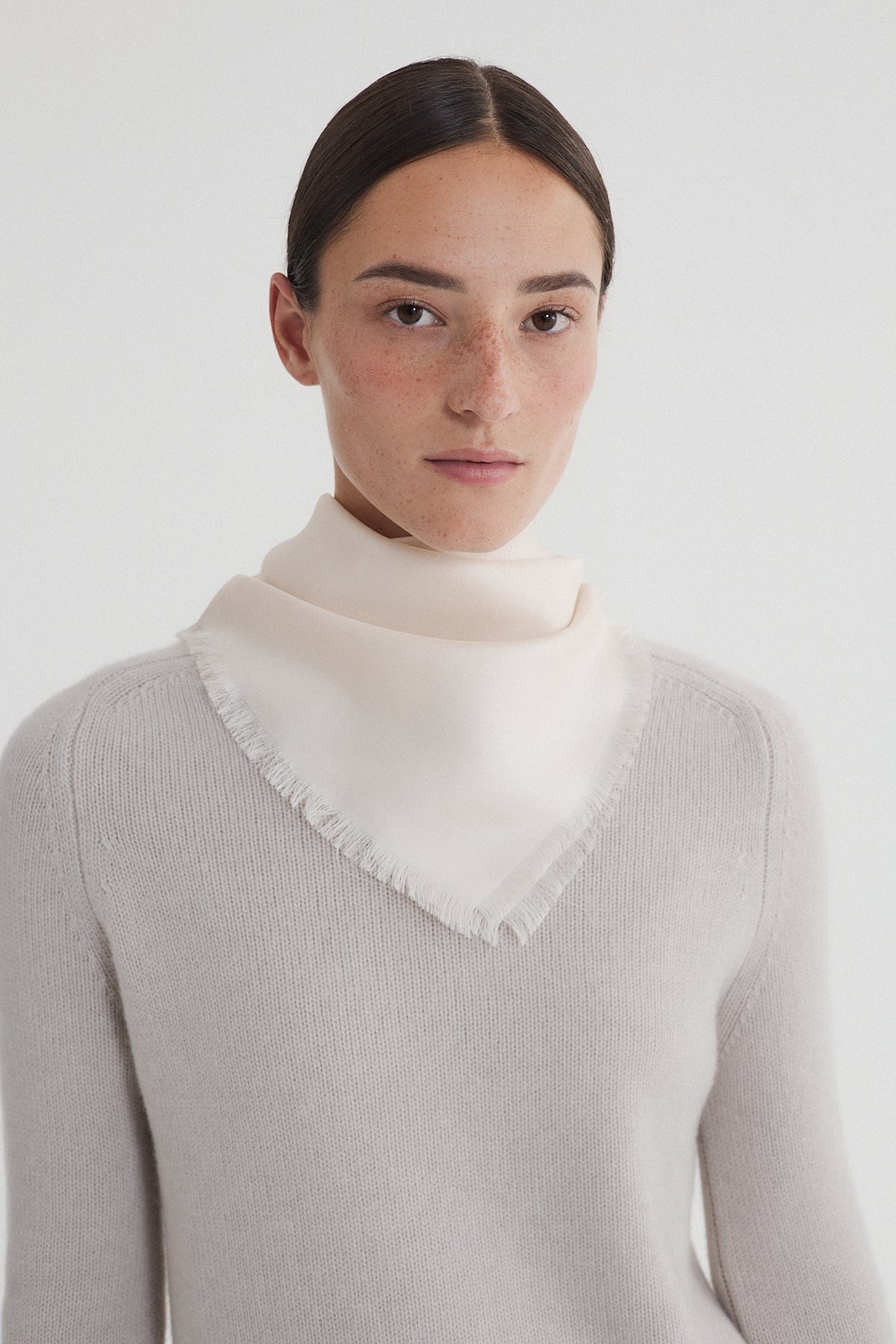 Pure Scarf 70 Cream