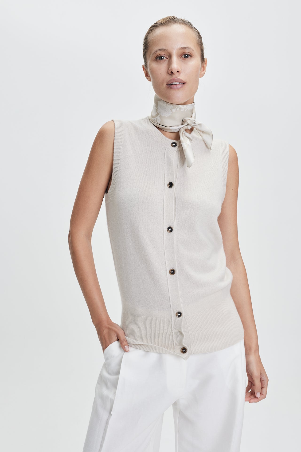 Silk Scarf Blossom 70 Vanilla