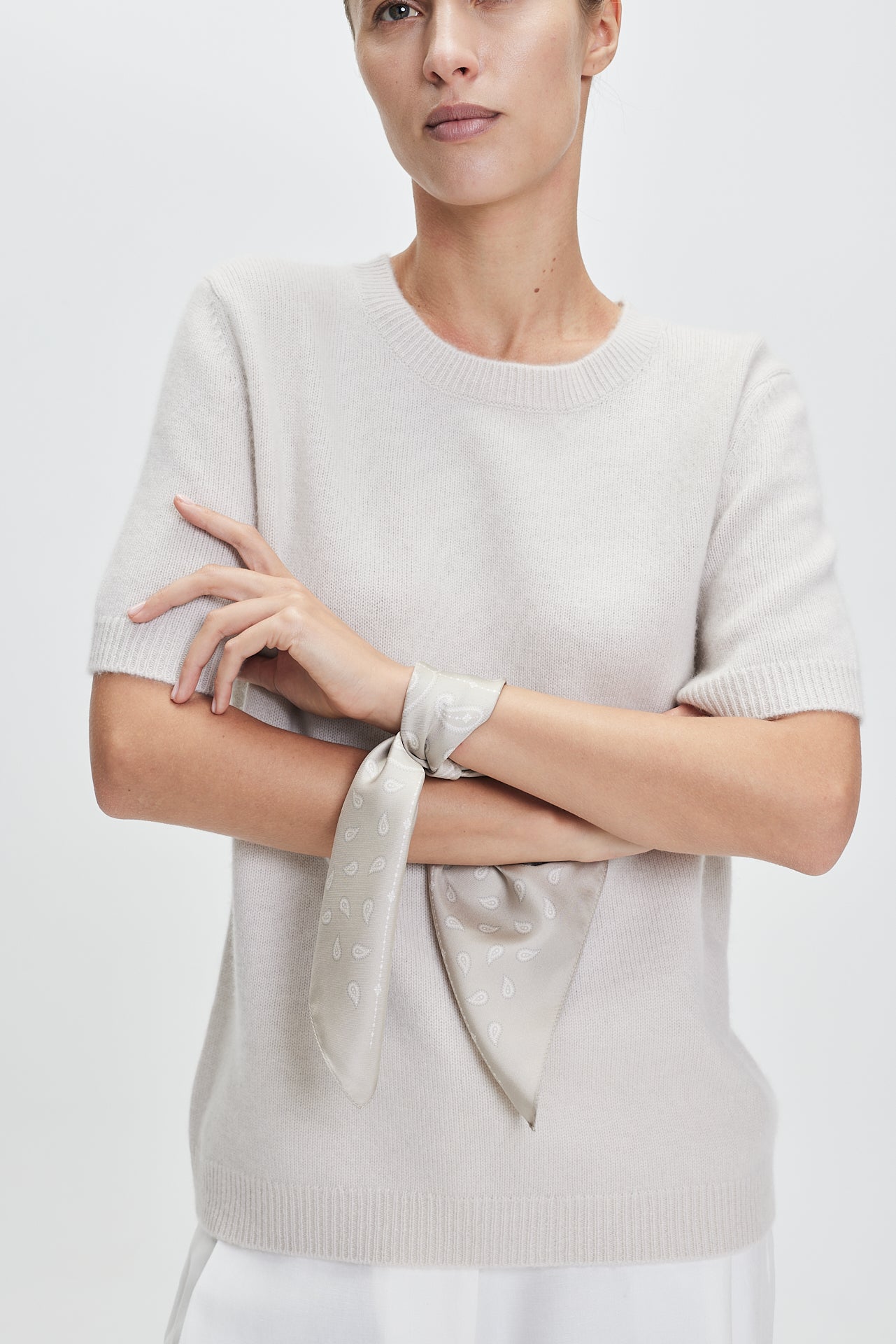 Silk Scarf Paisley 50 Sand