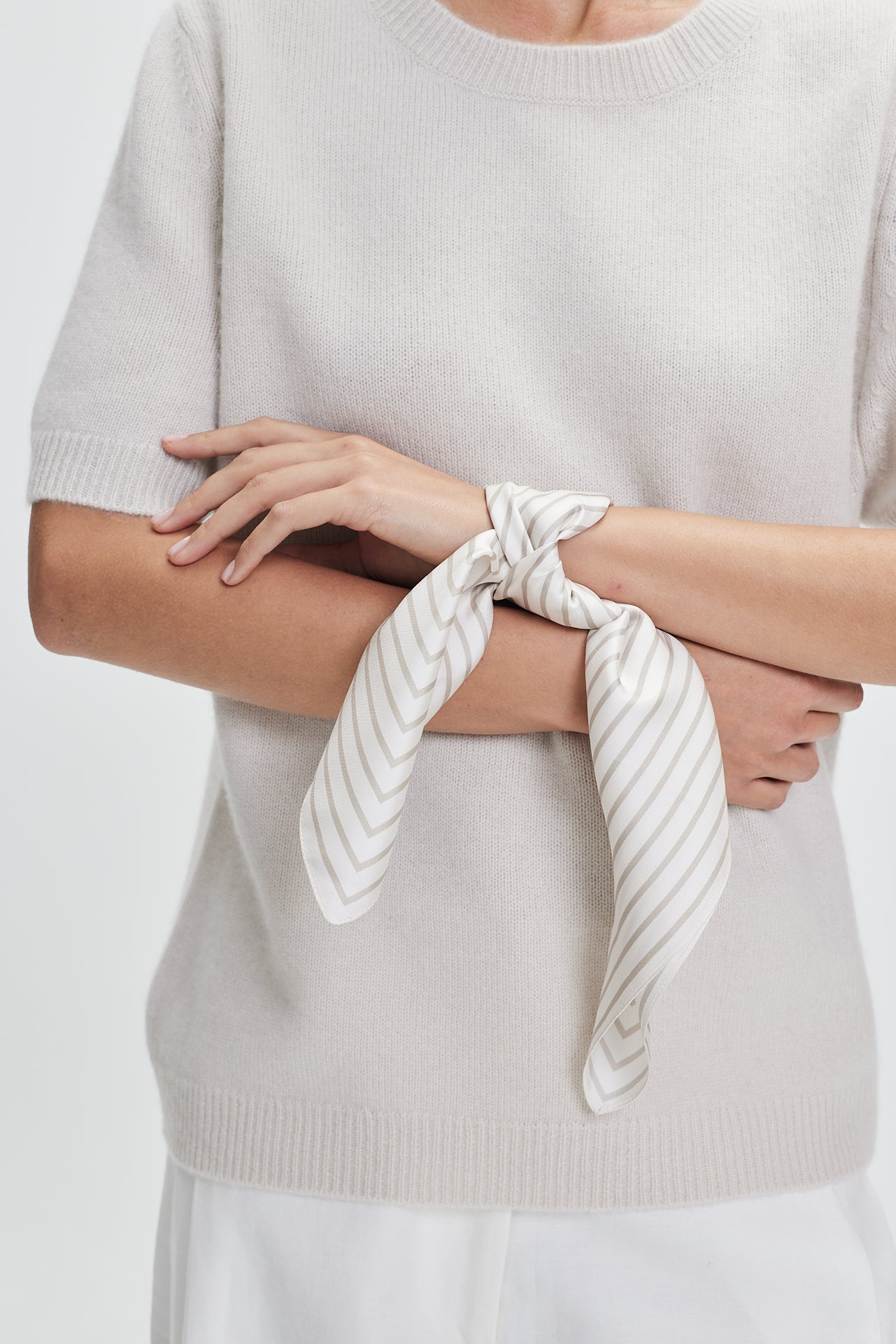 Silk Scarf Squares 50 Cream