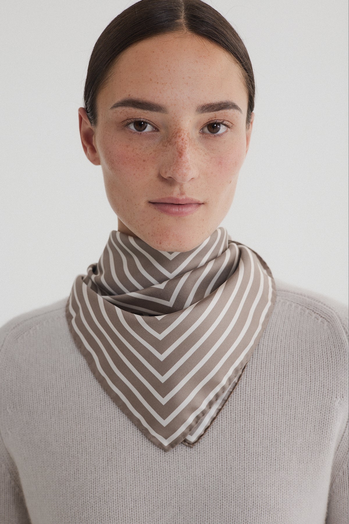 Squares Scarf 70 Mocha
