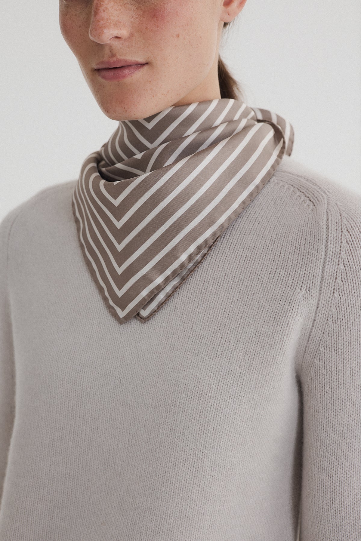 Squares Scarf 70 Mocha