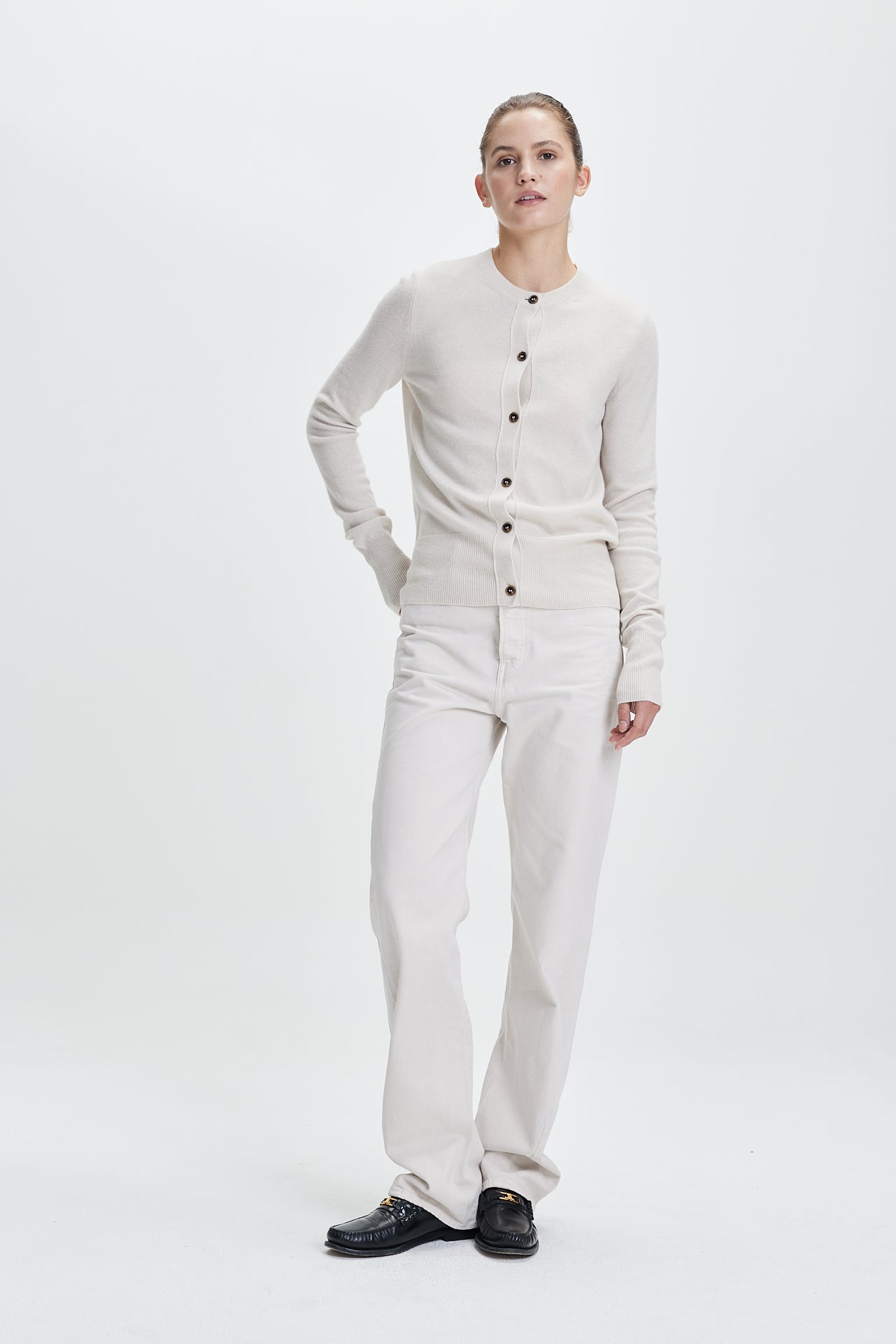 Fine Cashmere Crewneck Cardigan Vanilla