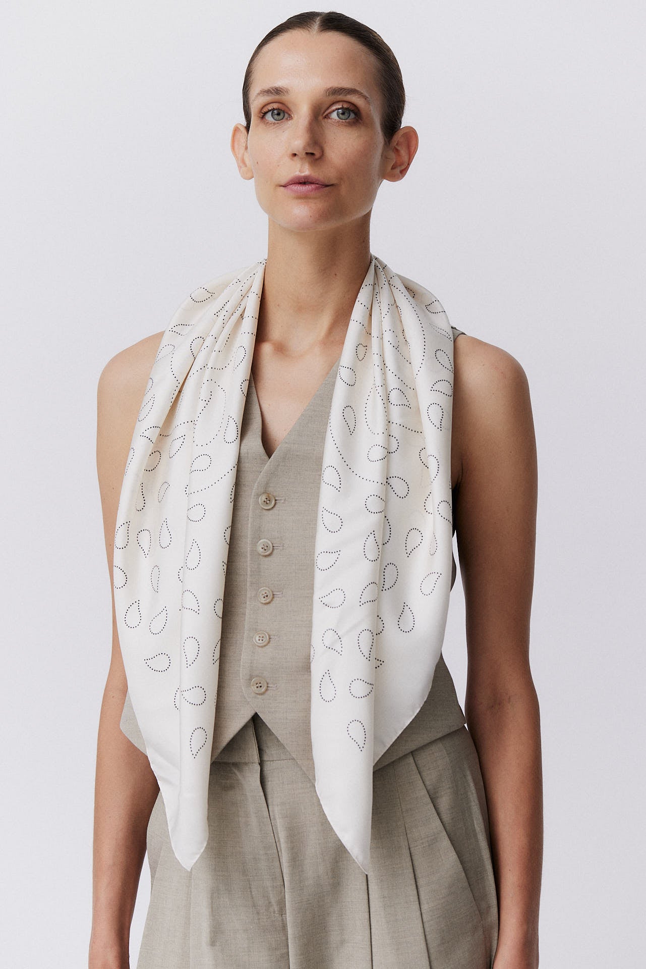 Seidentuch Paisley 90 Off-White