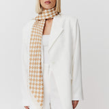 Seidentuch 123x123 Illusion Beige Prinz Berlin Lookbook