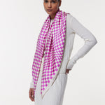 Seidentuch 123x123 Illusion Pink Prinz Berlin Lookbook