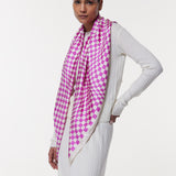 Seidentuch 123x123 Illusion Pink Prinz Berlin Lookbook