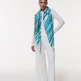 Seidentuch 123x123 Petrol Prinz Berlin Lookbook