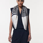 Seidentuch 90x90 Swirl Off-White Prinz Berlin Lookbook