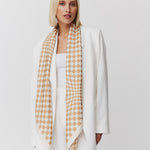 Seidentuch 123x123 Illusion Beige Prinz Berlin Lookbook