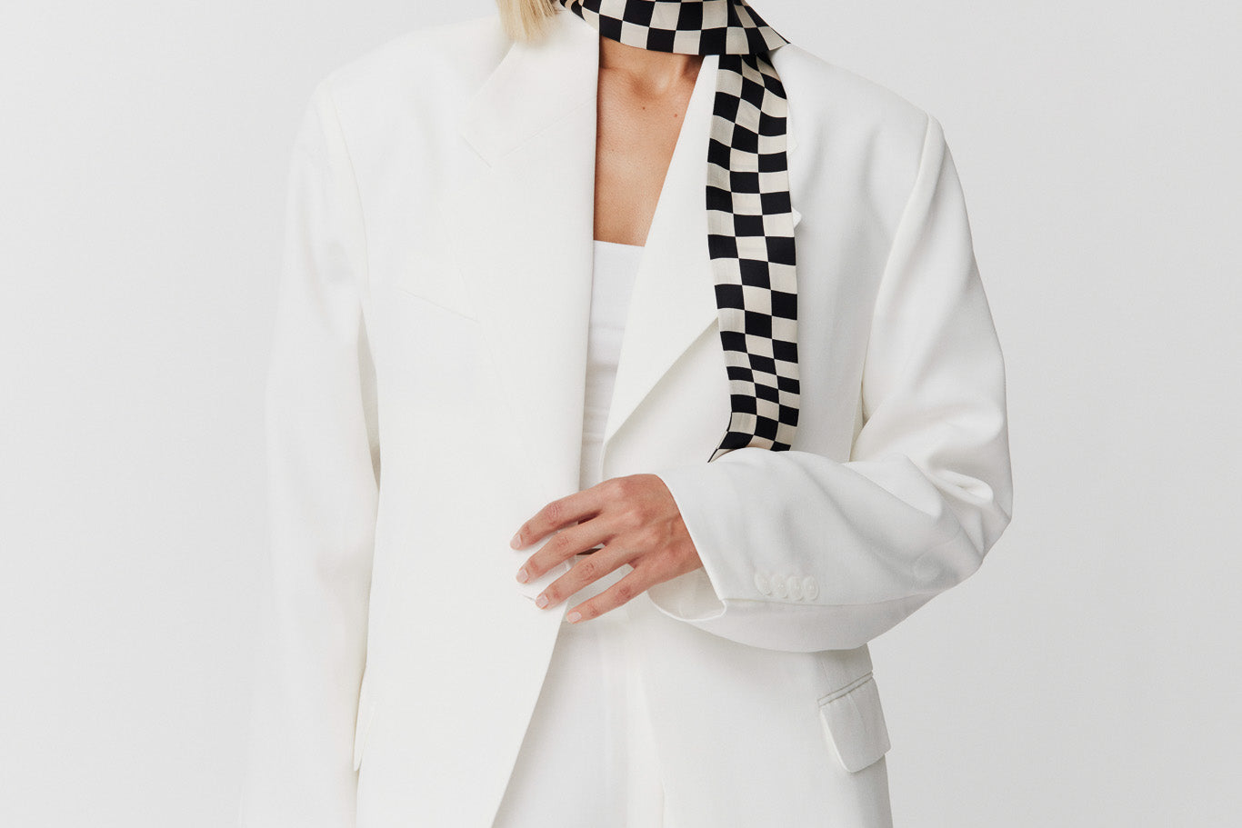 Seidentwilly Illusion Schwarz Prinz Berlin Lookbook