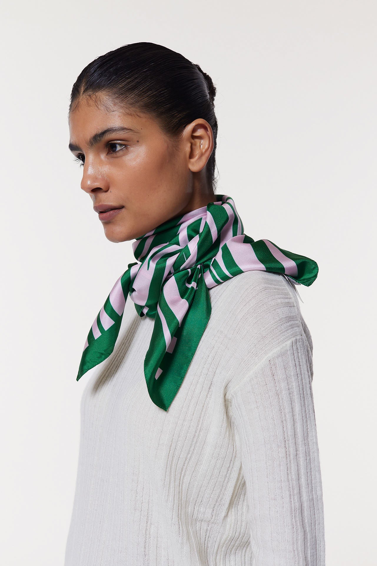 Seidentuch 90x90 Zebra Grün Prinz Berlin Lookbook