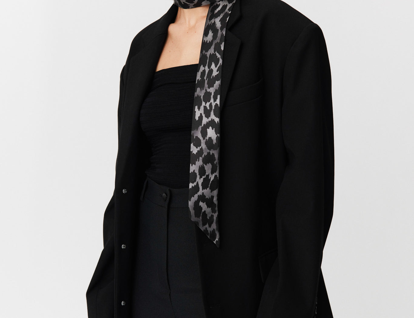 Seidentwilly Leo Grey Prinz Berlin Lookbook