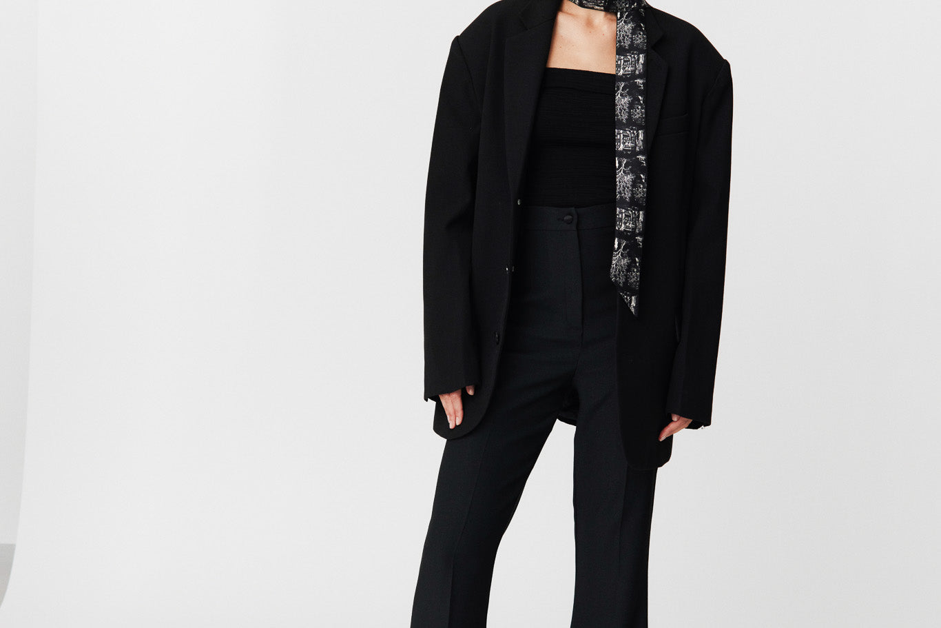 Seidentwilly Toile Valentine Schwarz Prinz Berlin Lookbook