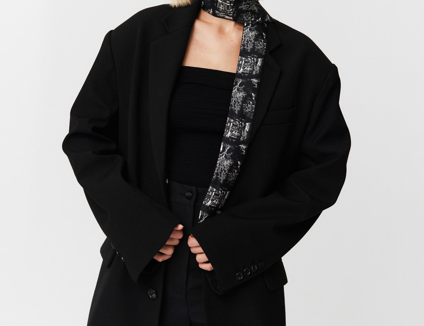 Seidentwilly Toile Valentine Schwarz Prinz Berlin Lookbook