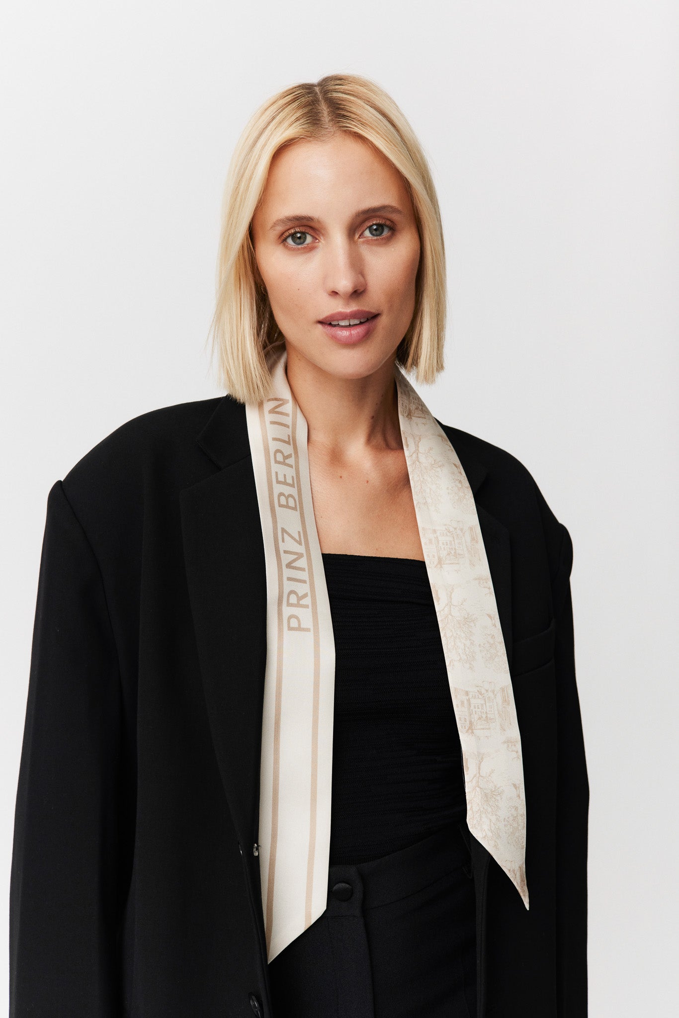 Seidentwilly Toile Valentine Beige Prinz Berlin Lookbook