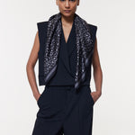 Seidentuch 90x90 Leo Grau Prinz Berlin Lookbook