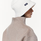 Weisser Bucket Hat Damen aus Kaschmir Prinz Berlin